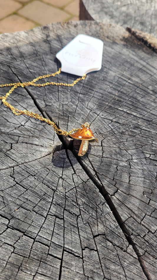 Piccadilly Pendants - Gold Mushroom Necklace