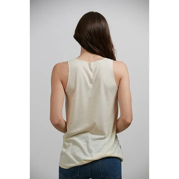 SM Wardrobe - Women's Bear and Honey Bees Classic Tank Top