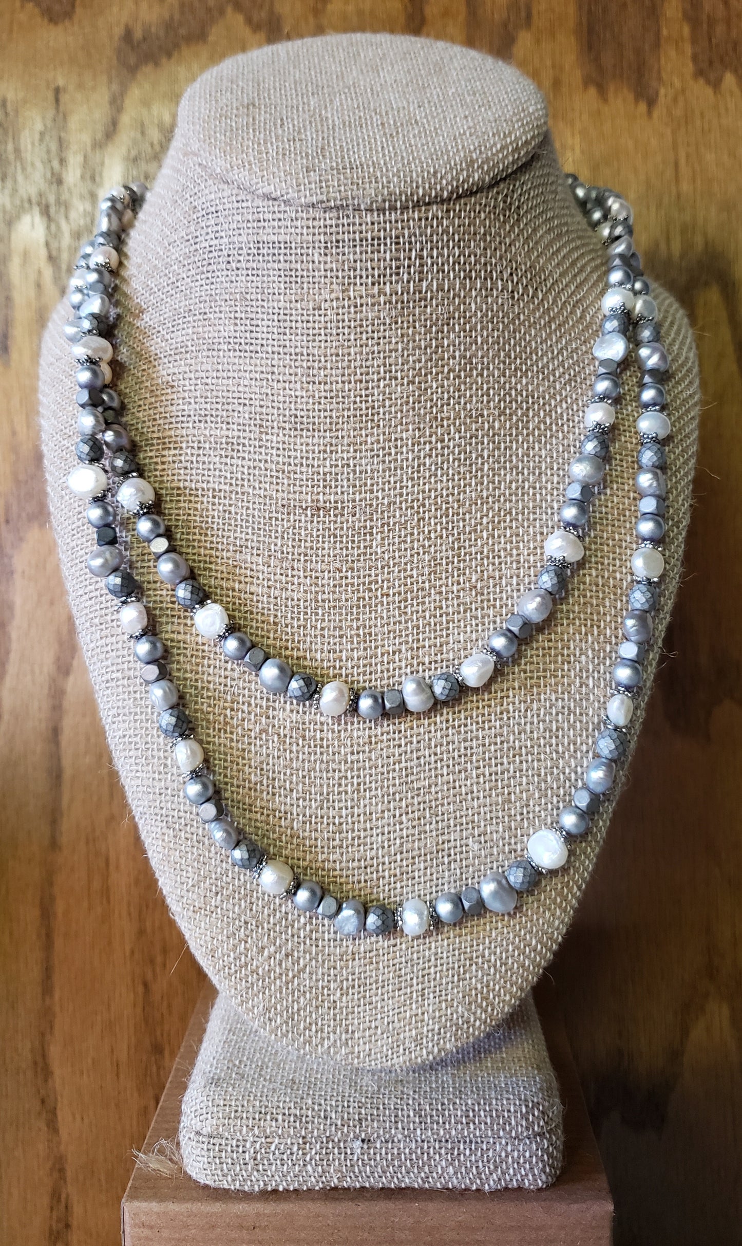 Stone Necklace with Mixed Colors