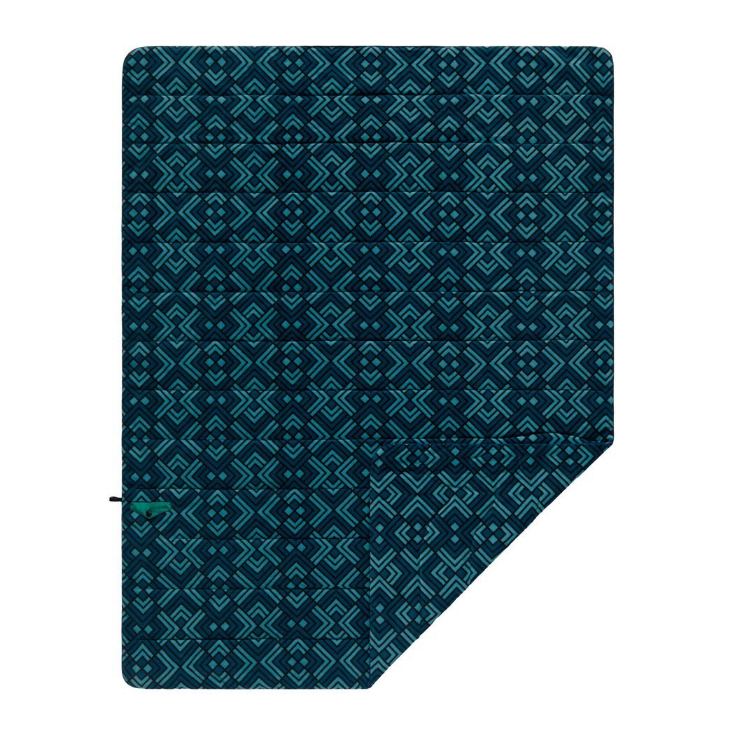 POLAR FLEECE BLANKET