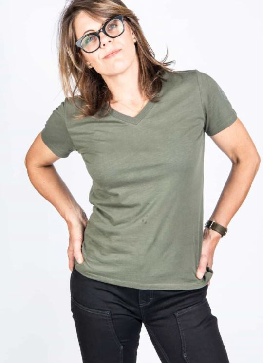 Dovetail - Woman's Solid V-Neck Tee